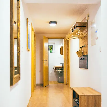 Апартаменты House Vinaria *